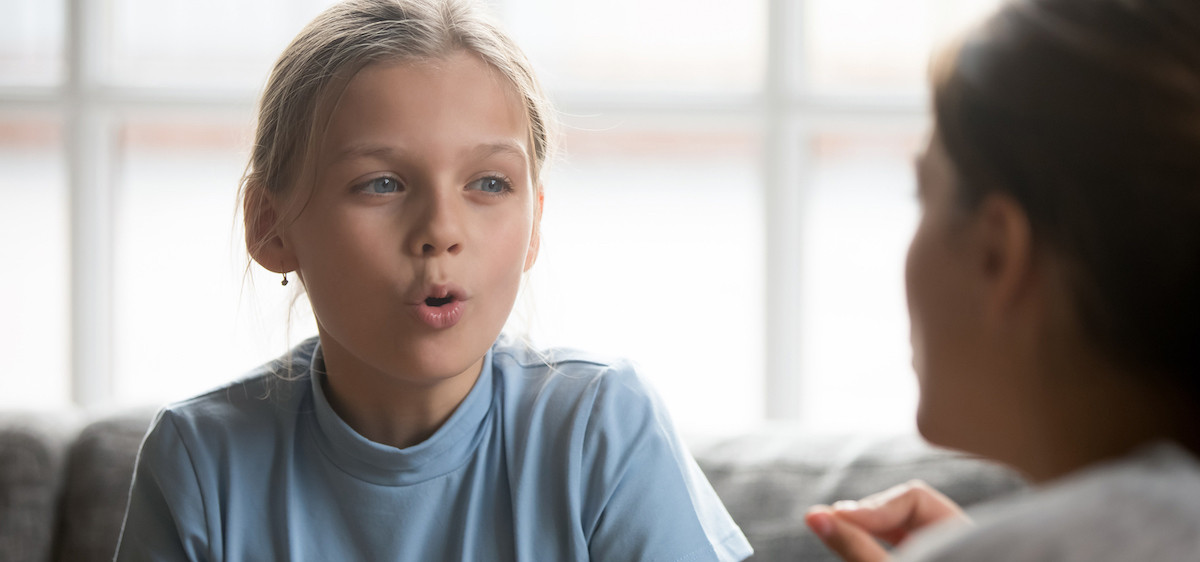 Bégaiement : les clés pour le repérer et aider votre enfant
