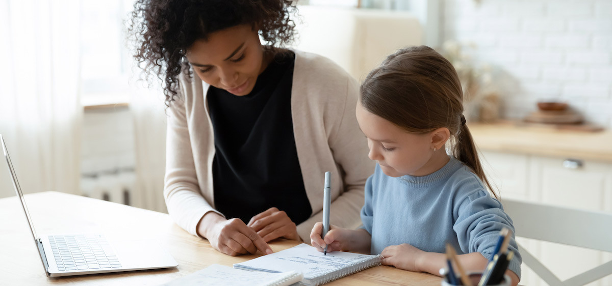 Bénévolat : comment aider les enfants en difficulté scolaire ?