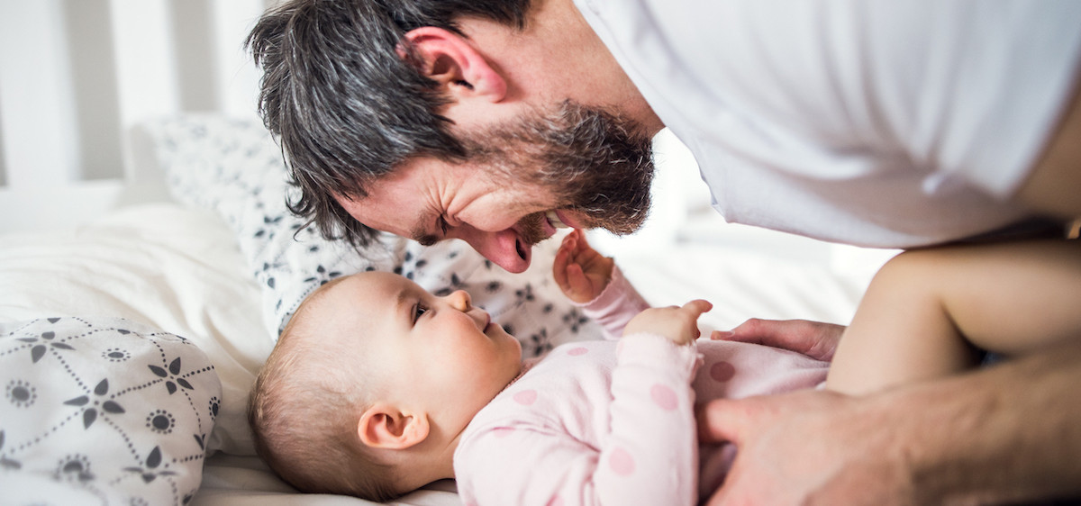 Congé parental : témoignages de pères qui ont choisi de garder leurs enfants
