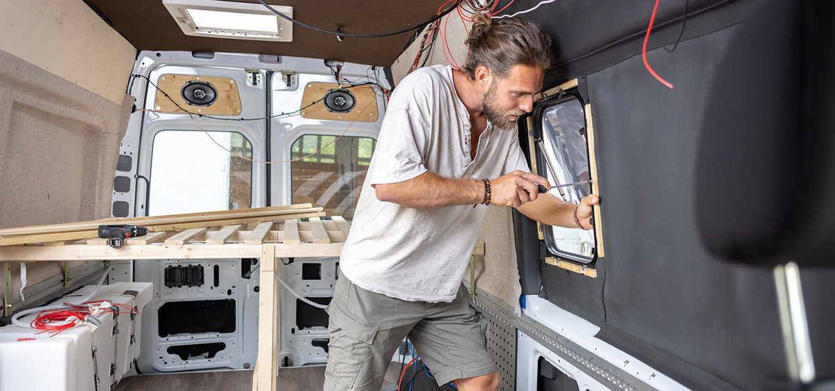 Comment bien aménager son van pour partir en voyage ?