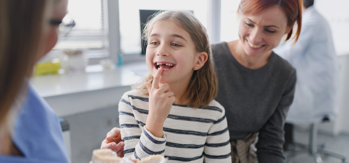 Perte des dents de lait, comment préparer son enfant ?
