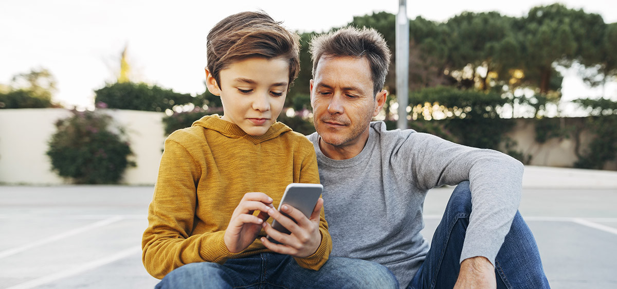 Cyberharcèlement sur les réseaux sociaux : 3 conseils d’expert pour protéger son ado