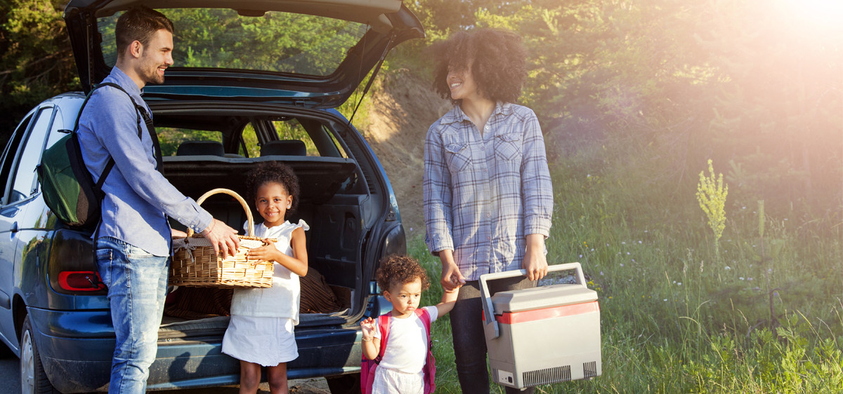 En voiture avec des jeunes enfants : 6 trucs pour voyager sereinement