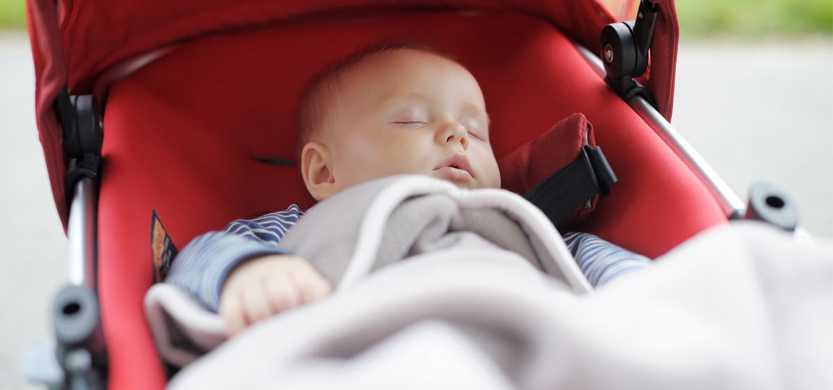 Vêtements et boutiques solidaires, vive la puériculture d’occasion !