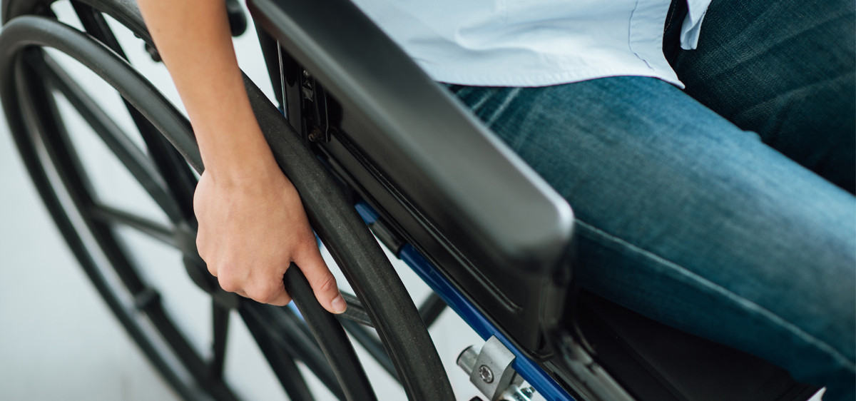 « Malgré mon handicap, je peux enfin m’habiller comme tout le monde. »