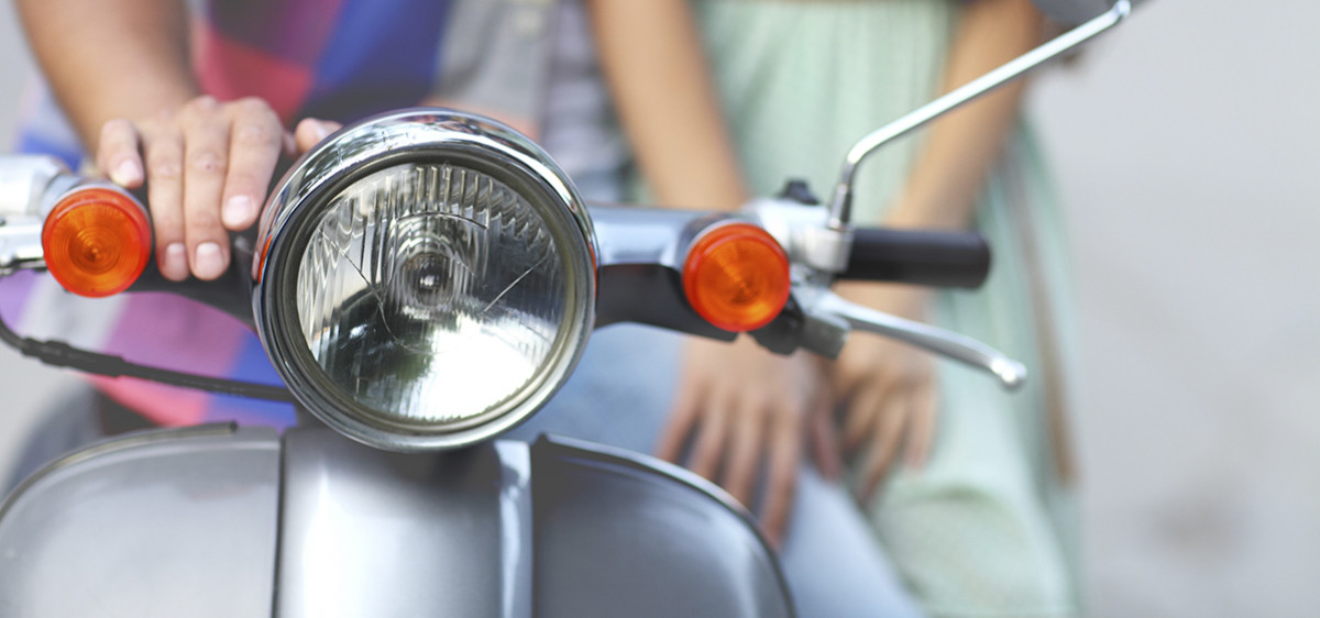 Jeunes au volant : 7 conseils pour rentrer entier