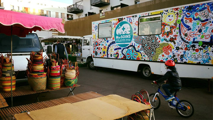 Déserts médicaux : le MarSOINS, un camion médical qui rapproche les soins de ceux qui en ont besoin