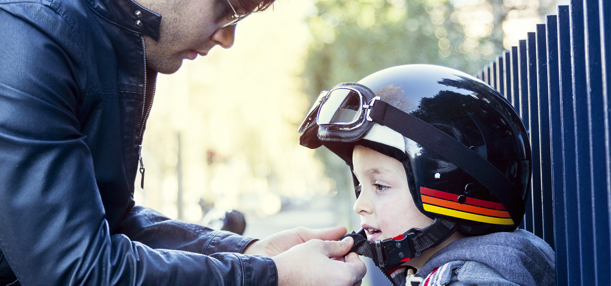 Des conseils pour circuler à moto avec son enfant