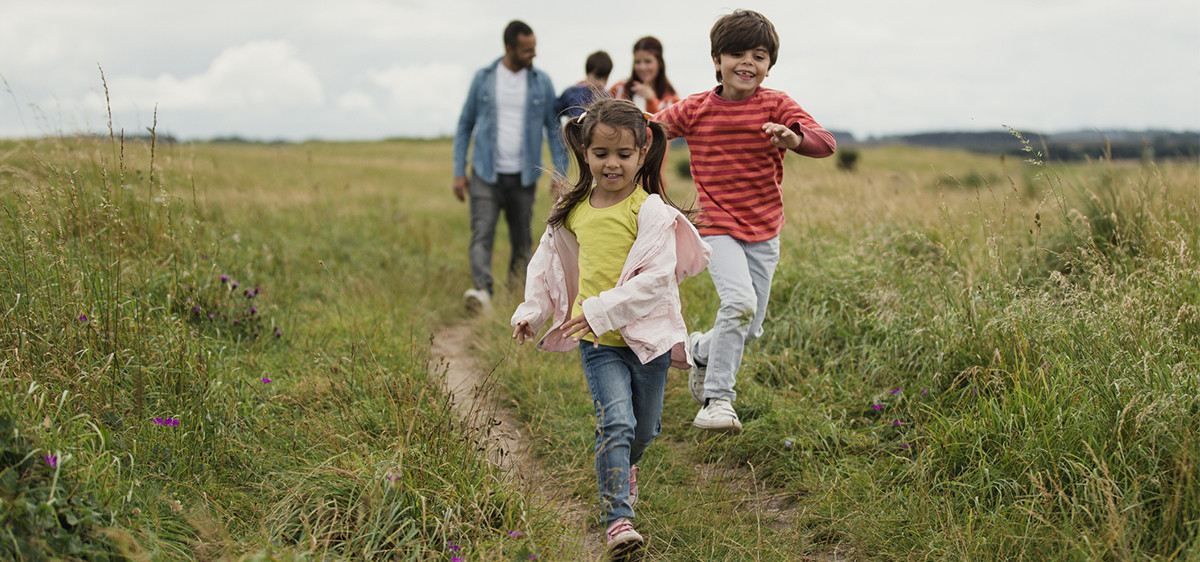 Devenir famille de vacances Secours Populaire